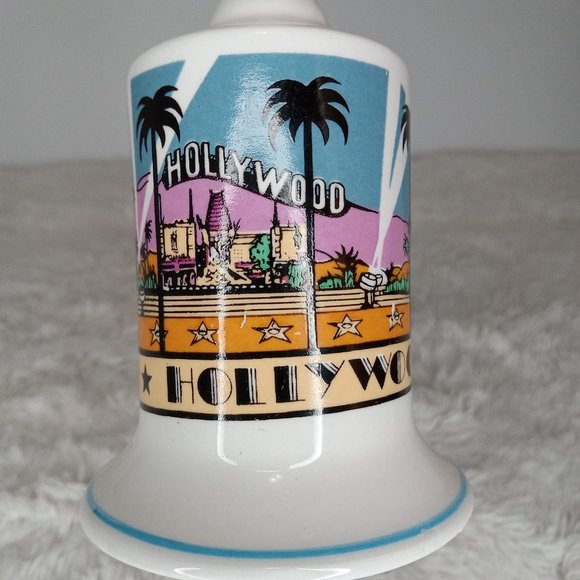 Karol Western Bell - Picture 14 of 16